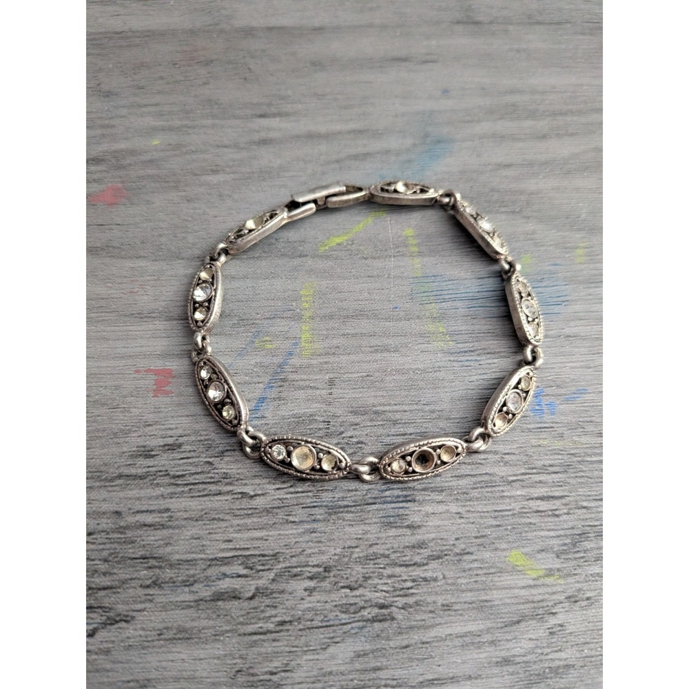 Vintage Silver Tone Rhinestone Oval Link Bracelet Antiqued Filigree Jewelry
